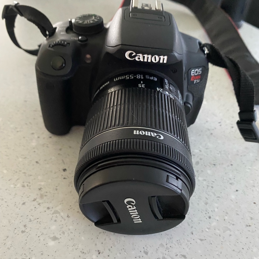Canon Rebel EOS T5i